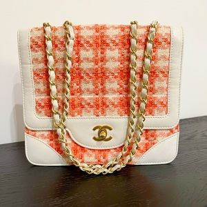 Chanel vintage White and Orange Tweed Flap Bag